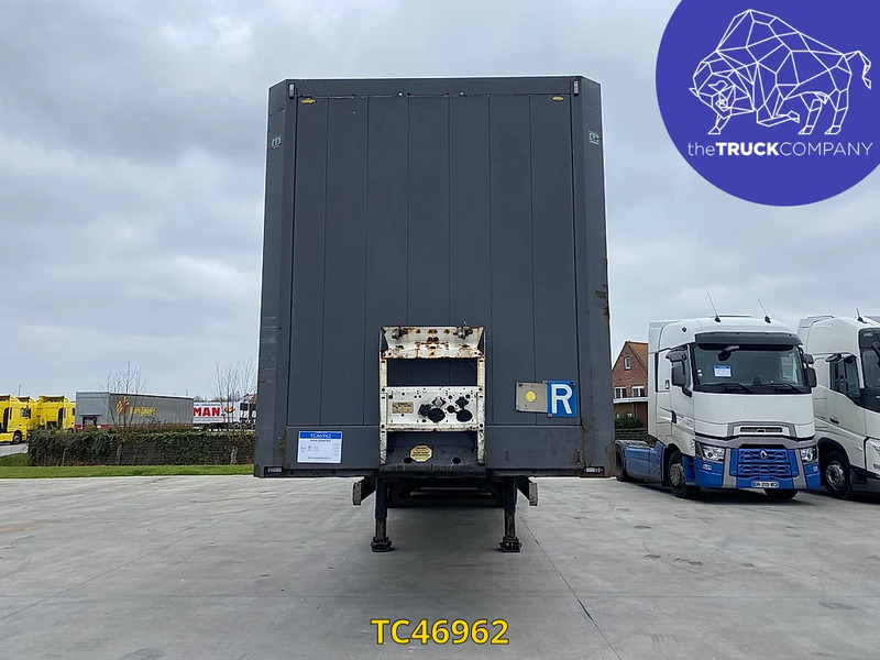 Krone Textile - Closed box semi-trailer: picture 2 Krone Textile - Closed box semi-trailer: picture 2