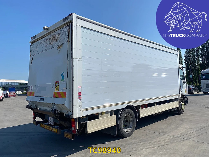 Renault D 240 - Box truck: picture 2 Renault D 240 - Box truck: picture 2