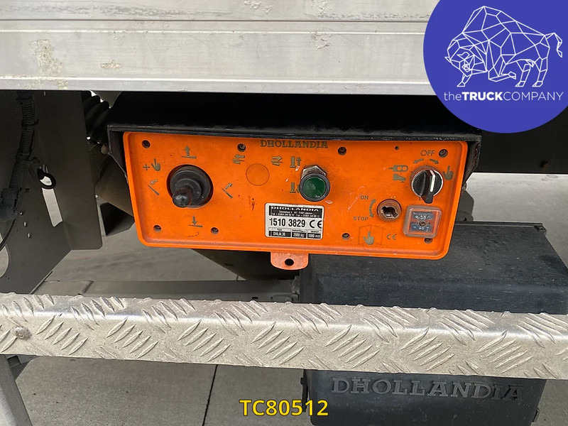 Box truck Renault Midlum 240: picture 12