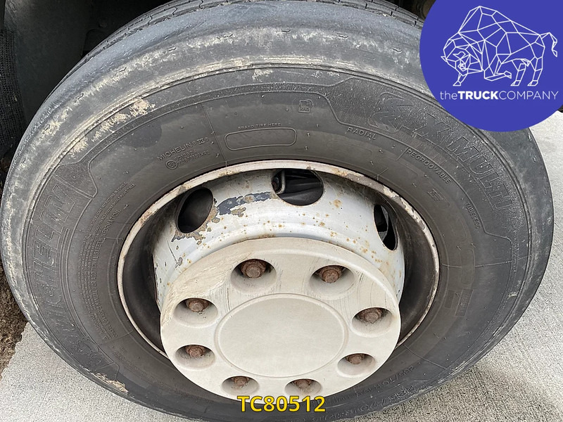 Box truck Renault Midlum 240: picture 13