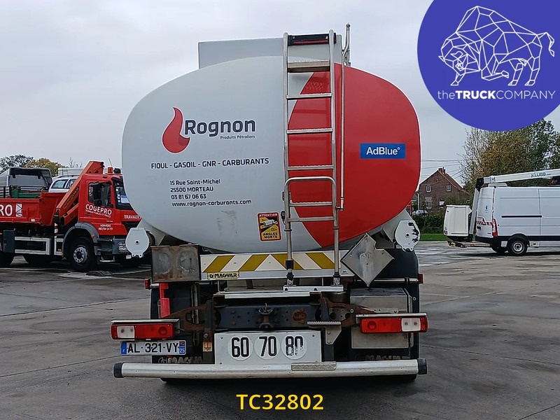 Renault Premium 310 - Tanker truck: picture 4 Renault Premium 310 - Tanker truck: picture 4