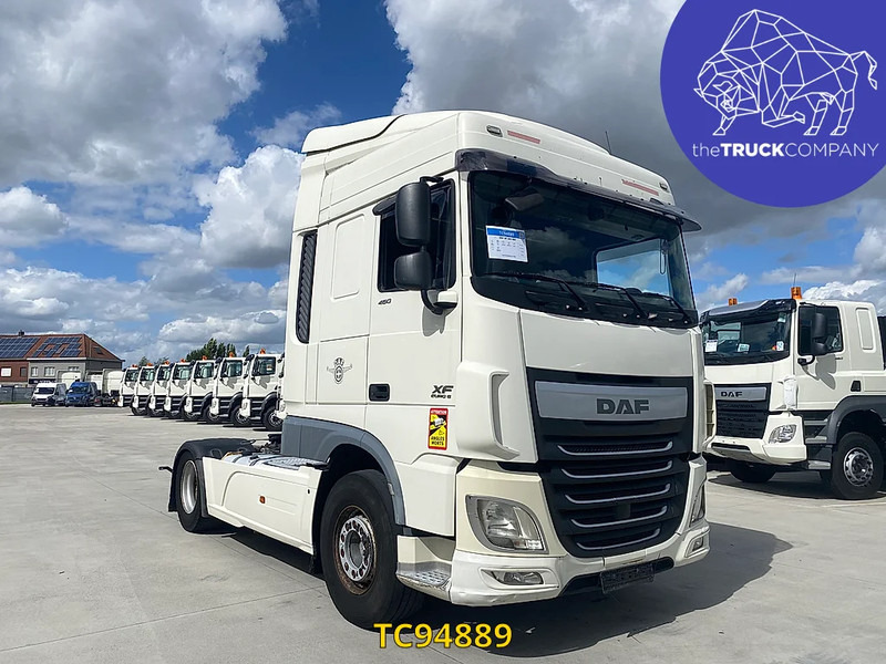 Tractor truck DAF XF 105 460: picture 8