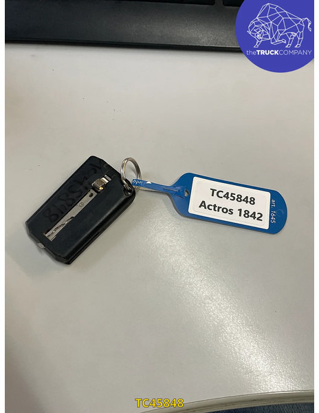 Mercedes-Benz Actros 1842 - Tractor truck: picture 2 Mercedes-Benz Actros 1842 - Tractor truck: picture 2