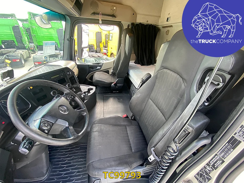 Mercedes-Benz Actros 1843 - Tractor truck: picture 5 Mercedes-Benz Actros 1843 - Tractor truck: picture 5