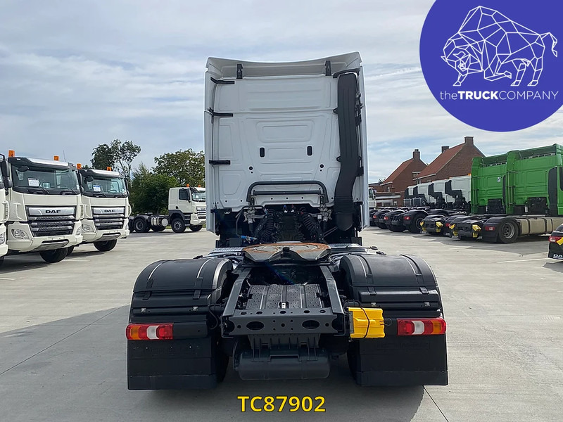 Mercedes-Benz Actros 1845 - Tractor truck: picture 4 Mercedes-Benz Actros 1845 - Tractor truck: picture 4