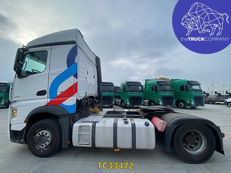 Mercedes-Benz Actros 1945 - Tractor truck: picture 2 Mercedes-Benz Actros 1945 - Tractor truck: picture 2