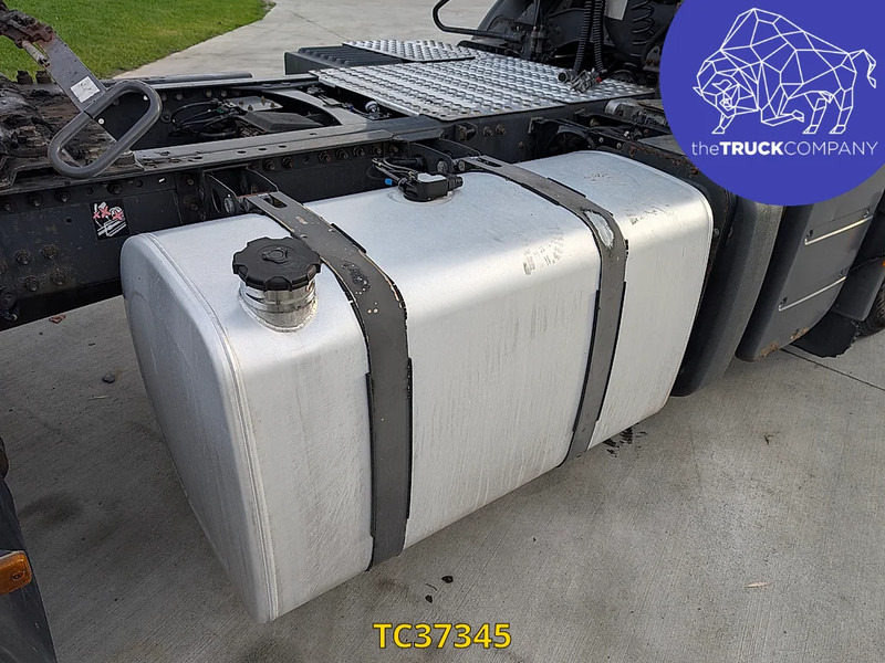 Tractor truck Renault Premium 450: picture 19 Tractor truck Renault Premium 450: picture 19