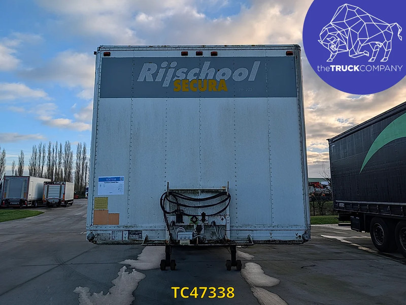 Van Hool - Closed box semi-trailer: picture 4 Van Hool - Closed box semi-trailer: picture 4