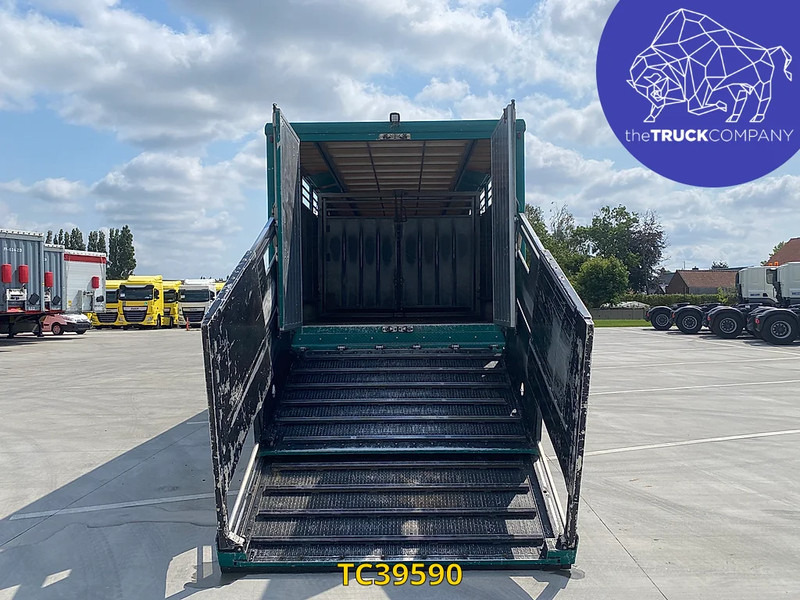 Volvo FM 410 - Livestock truck: picture 2 Volvo FM 410 - Livestock truck: picture 2