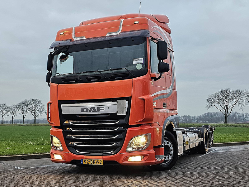 DAF XF 440 FAN - Container transporter/ Swap body truck: picture 1 DAF XF 440 FAN - Container transporter/ Swap body truck: picture 1