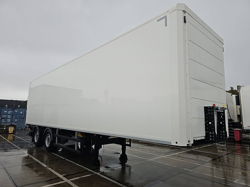 KLEYN TRAILERS TFSH 18 KOFFER - Closed box semi-trailer: picture 3 KLEYN TRAILERS TFSH 18 KOFFER - Closed box semi-trailer: picture 3