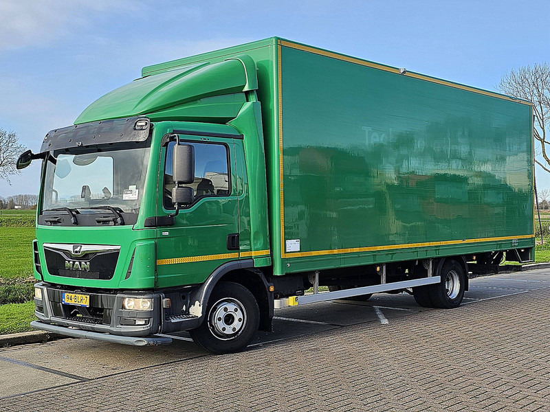 MAN 10.190 TGL - Box truck: picture 2 MAN 10.190 TGL - Box truck: picture 2