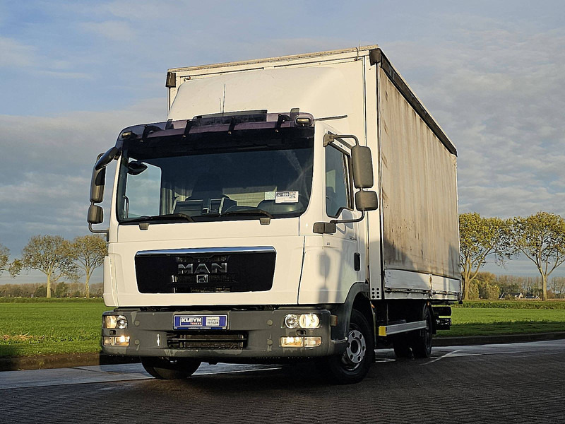 MAN 8.180 TGL - Curtain side truck: picture 1 MAN 8.180 TGL - Curtain side truck: picture 1