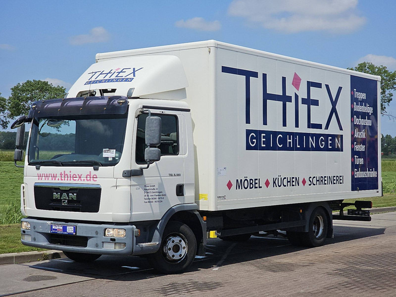 MAN 8.180 TGL - Box truck: picture 2 MAN 8.180 TGL - Box truck: picture 2