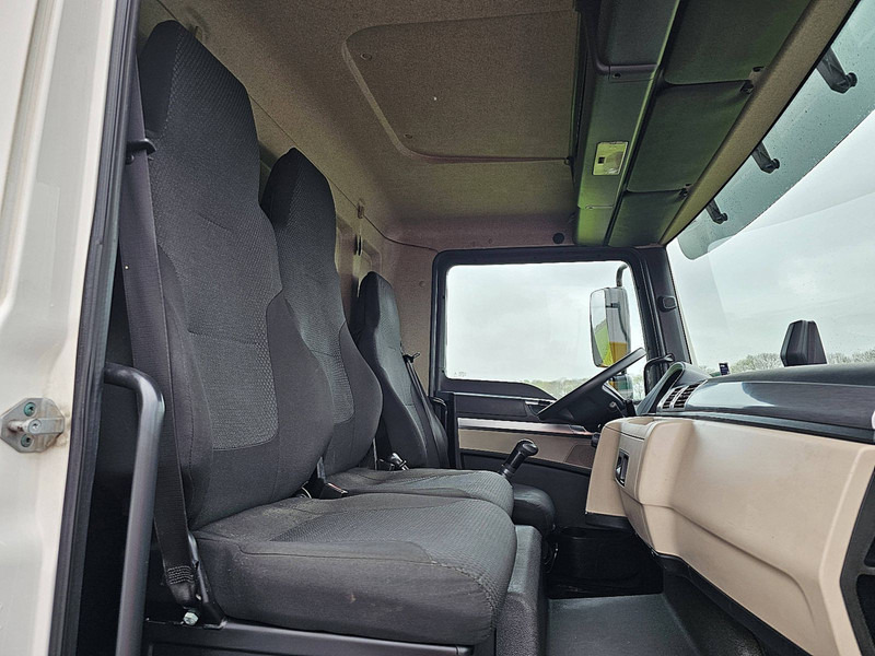 MAN 8.180 TGL SIDE DOOR A/C 3 SEAT leasing MAN 8.180 TGL SIDE DOOR A/C 3 SEAT: picture 7