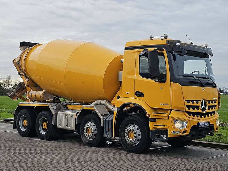 Concrete mixer truck Mercedes-Benz AROCS 3243: picture 5 Concrete mixer truck Mercedes-Benz AROCS 3243: picture 5