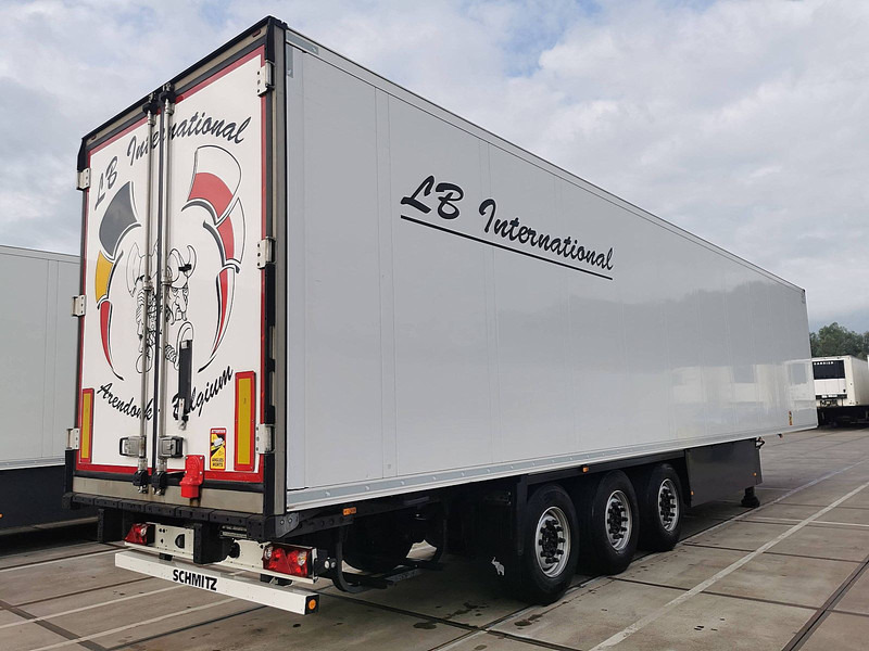Schmitz Cargobull SKO24 - Refrigerator semi-trailer: picture 2 Schmitz Cargobull SKO24 - Refrigerator semi-trailer: picture 2
