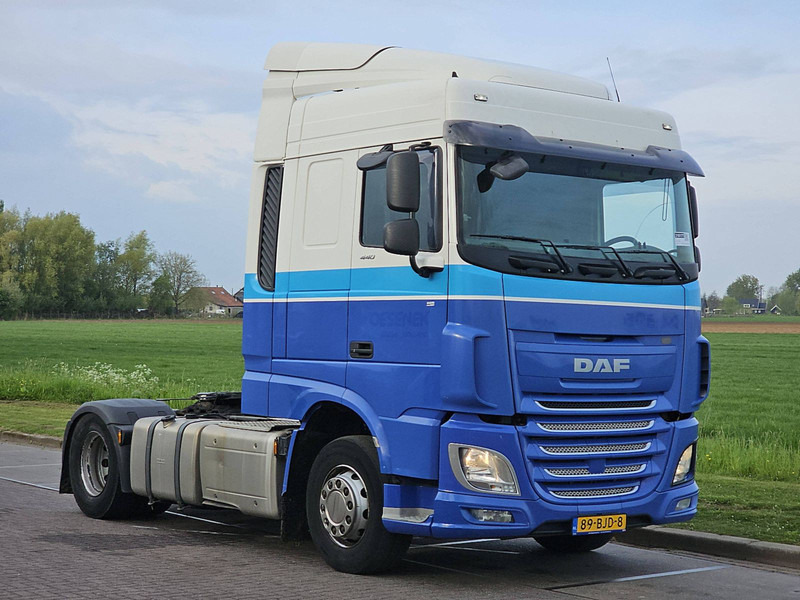 DAF XF 440 SPACECAB 2X TANK - Tractor truck: picture 5 DAF XF 440 SPACECAB 2X TANK - Tractor truck: picture 5