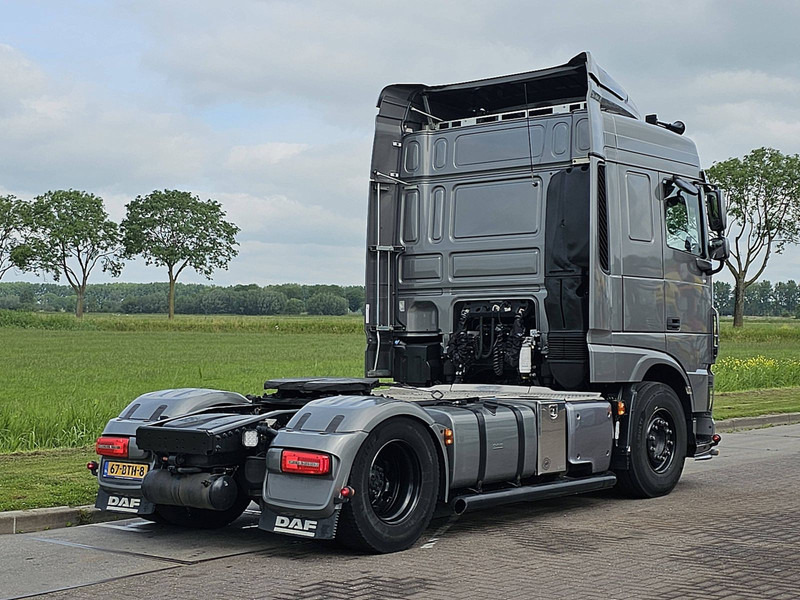 DAF XF 530 MANUAL SHOW TRUCK - Tractor truck: picture 3 DAF XF 530 MANUAL SHOW TRUCK - Tractor truck: picture 3