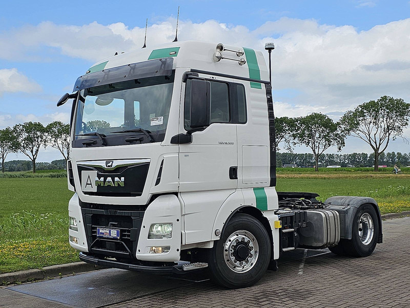 MAN 18.500 TGX XLX 4X4H PTO+HYDR. - Tractor truck: picture 2 MAN 18.500 TGX XLX 4X4H PTO+HYDR. - Tractor truck: picture 2