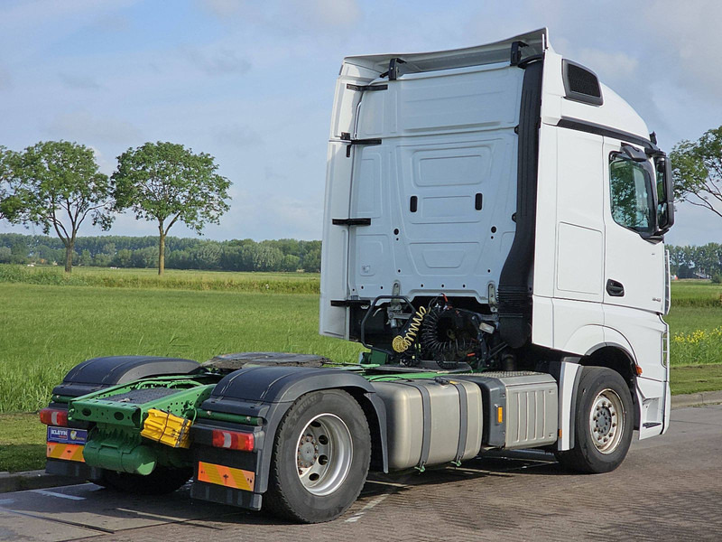 Mercedes-Benz ACTROS 1848 LS STR.SP. RET. 2X TANK - Tractor truck: picture 3 Mercedes-Benz ACTROS 1848 LS STR.SP. RET. 2X TANK - Tractor truck: picture 3