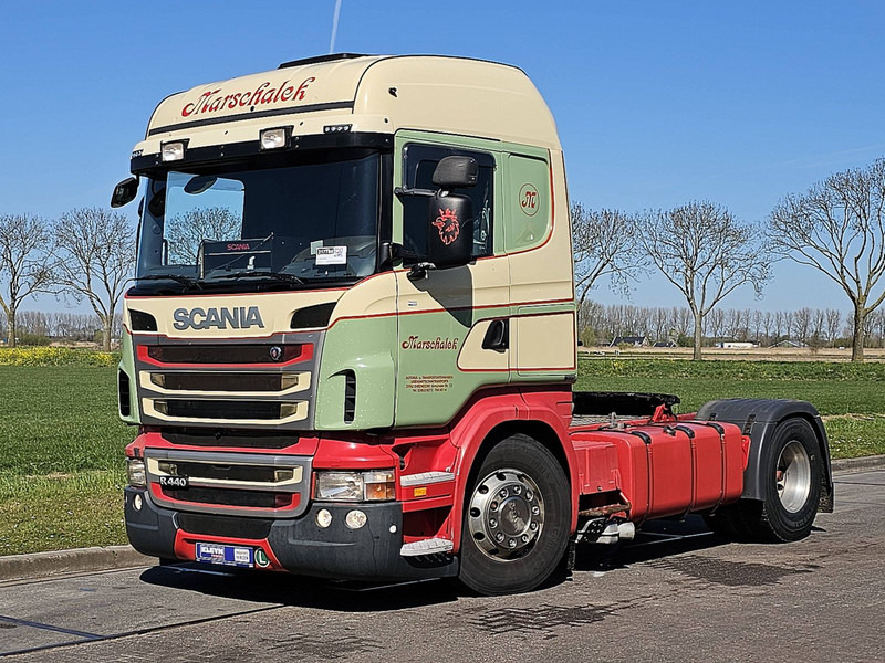 Scania R440 HL MANUAL RETARDER - Tractor truck: picture 2 Scania R440 HL MANUAL RETARDER - Tractor truck: picture 2