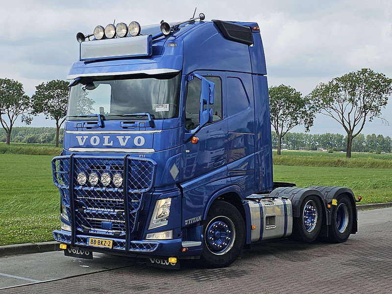 Volvo FH 460 XL 6X2 SPECIAL SHOW - Tractor truck: picture 2 Volvo FH 460 XL 6X2 SPECIAL SHOW - Tractor truck: picture 2