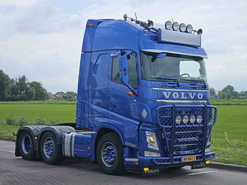 Volvo FH 460 XL 6X2 SPECIAL SHOW - Tractor truck: picture 5 Volvo FH 460 XL 6X2 SPECIAL SHOW - Tractor truck: picture 5