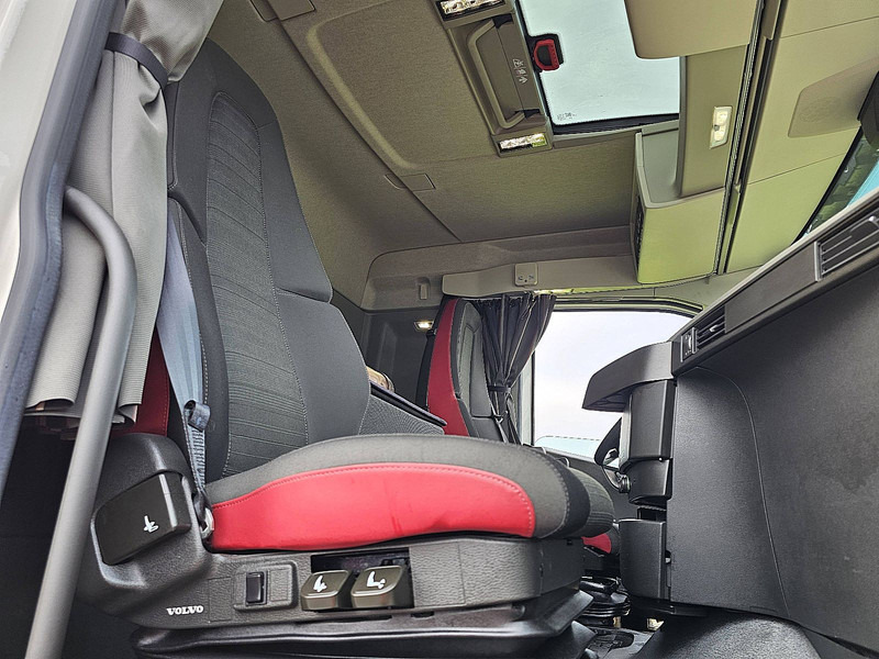 Tractor truck Volvo FH 500 6X2 STEERED PTO+HYDR: picture 7 Tractor truck Volvo FH 500 6X2 STEERED PTO+HYDR: picture 7