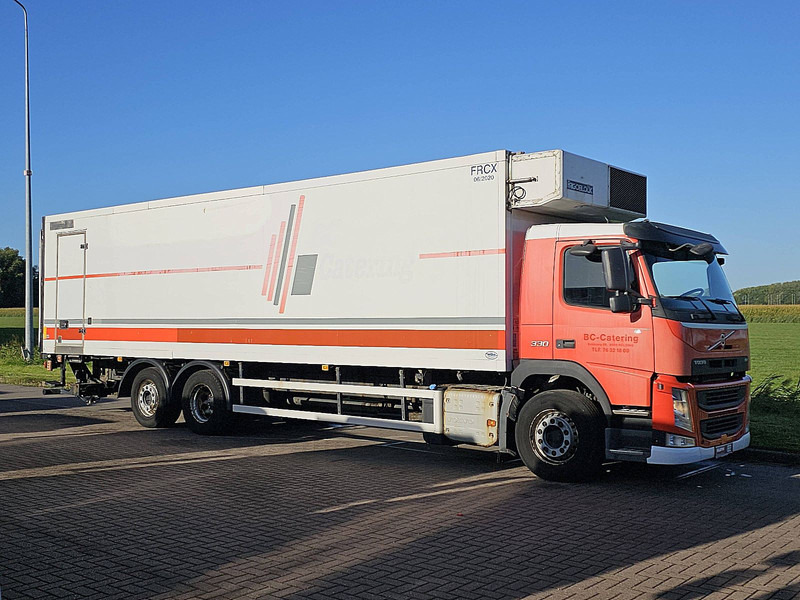 Volvo FM 330 6X2 FRIGOBL. LIFT - Refrigerator truck: picture 5 Volvo FM 330 6X2 FRIGOBL. LIFT - Refrigerator truck: picture 5