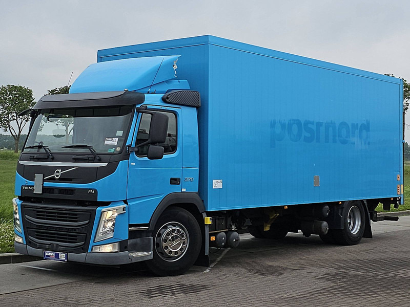 Volvo FM 370 19.5T 2.5T LIFT AIRC - Box truck: picture 2 Volvo FM 370 19.5T 2.5T LIFT AIRC - Box truck: picture 2