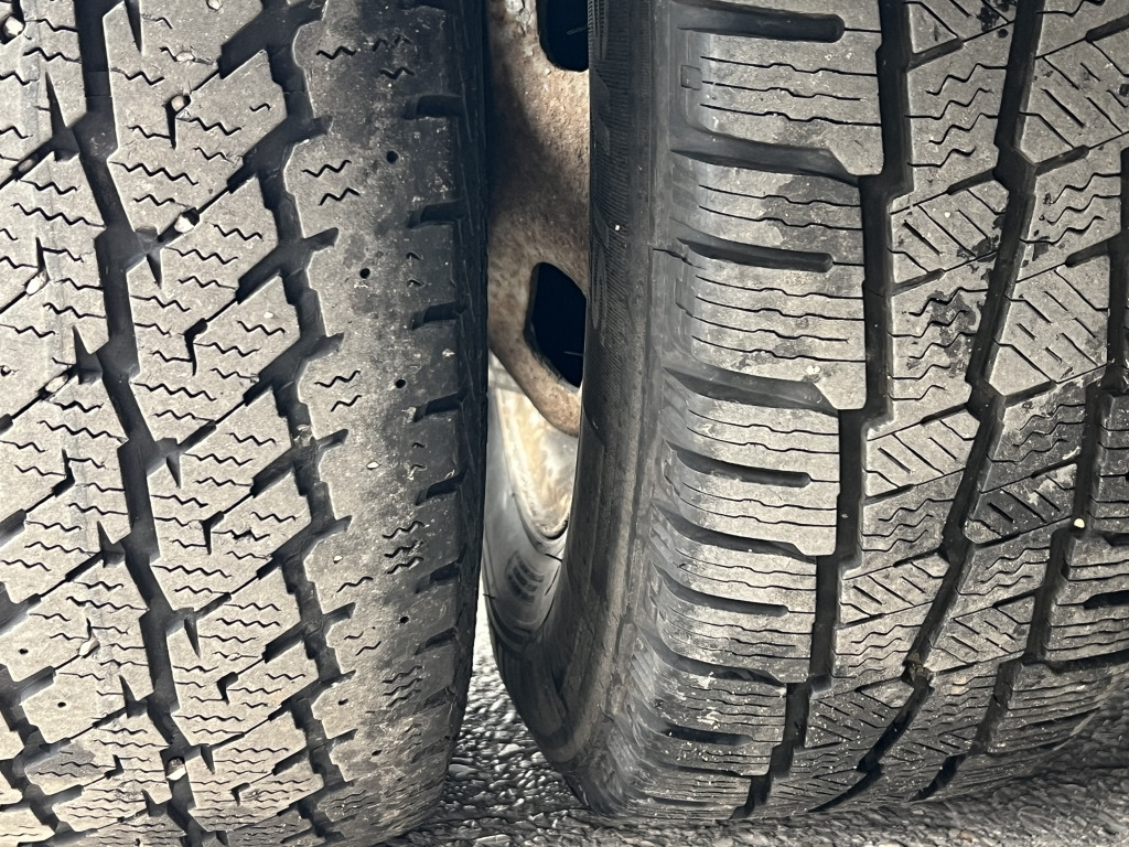 Iveco Daily 35C18 3.0 Euro4 Tempomat 4,15m Koffer+ LBW - Closed box van: picture 4 Iveco Daily 35C18 3.0 Euro4 Tempomat 4,15m Koffer+ LBW - Closed box van: picture 4