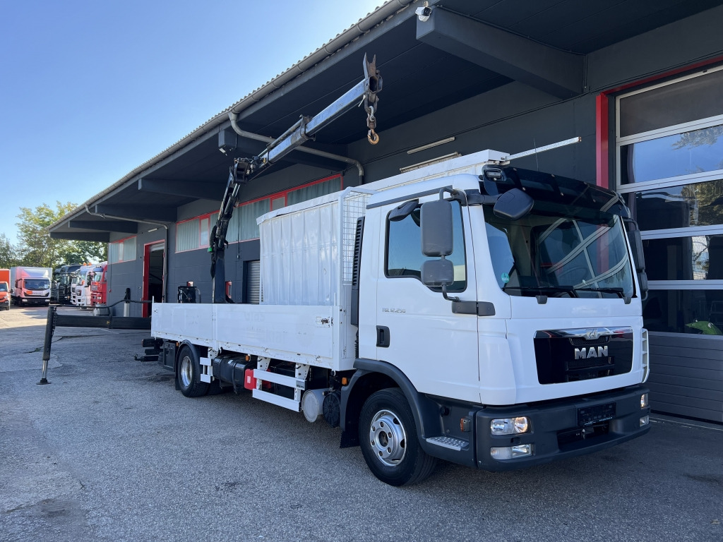 MAN TGL 12.250 6m Glasreff Palfinger PK-8501K Klima - Dropside/ Flatbed truck, Crane truck: picture 5 MAN TGL 12.250 6m Glasreff Palfinger PK-8501K Klima - Dropside/ Flatbed truck, Crane truck: picture 5