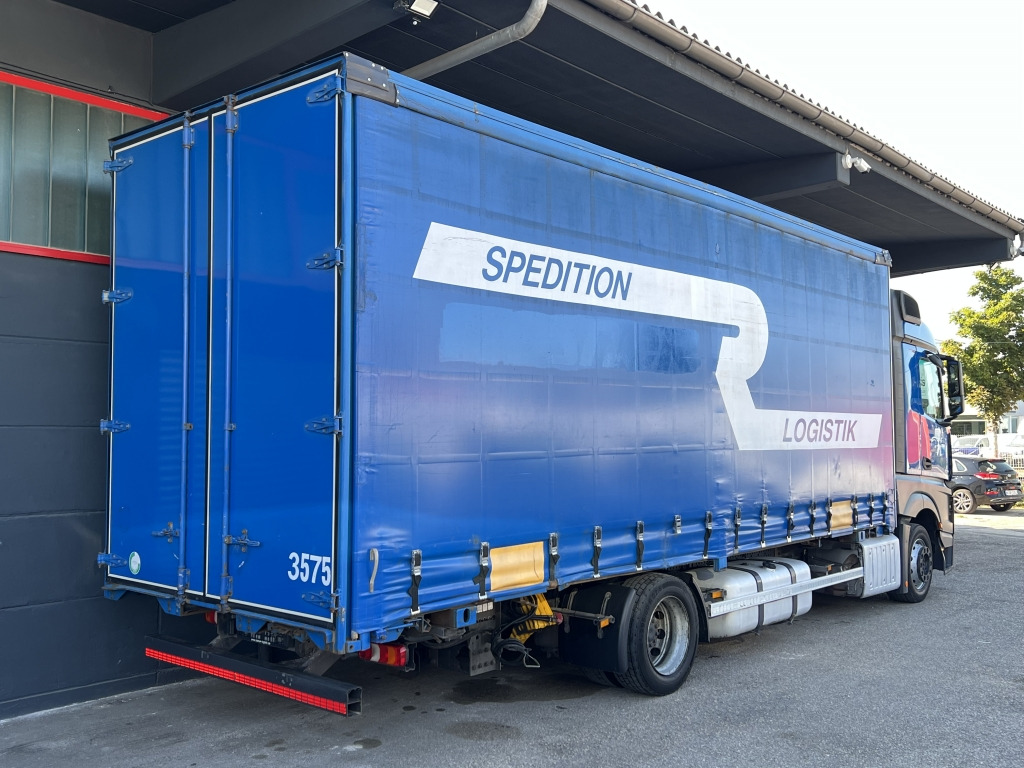 Curtain side truck Mercedes-Benz Actros 1840 MEGA Jumbo Klima Reatarder ACC-Tempo: picture 10