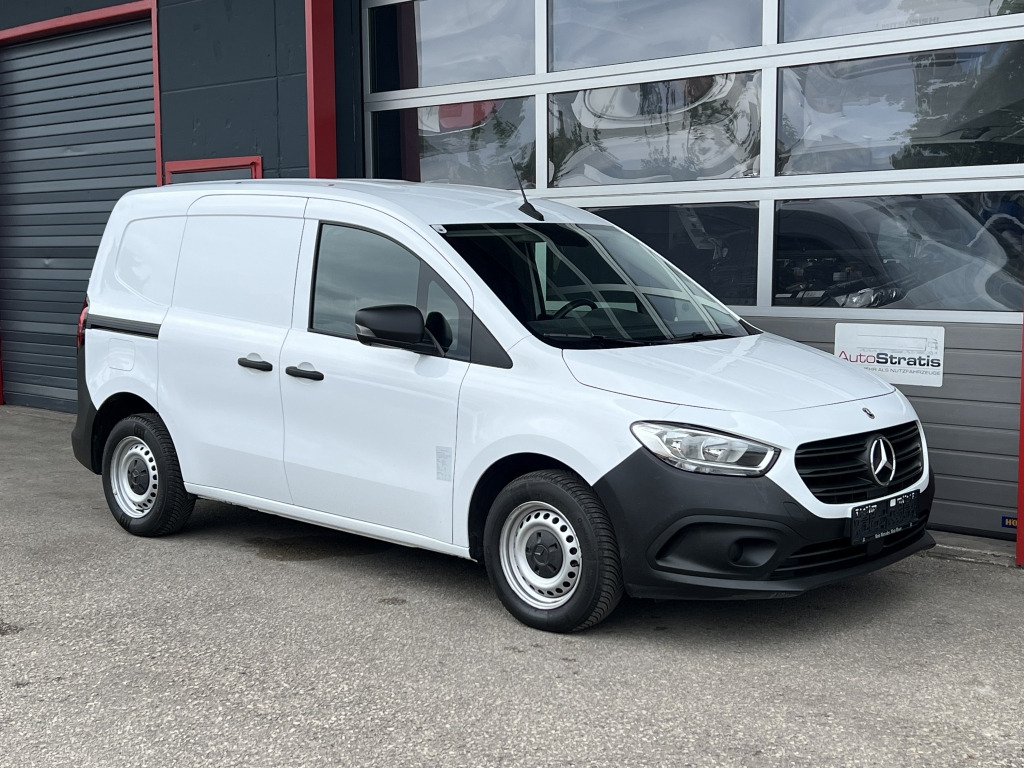 Mercedes-Benz Citan 110 CDI Standard Klima Scheckheftgepflegt - Small van: picture 1 Mercedes-Benz Citan 110 CDI Standard Klima Scheckheftgepflegt - Small van: picture 1