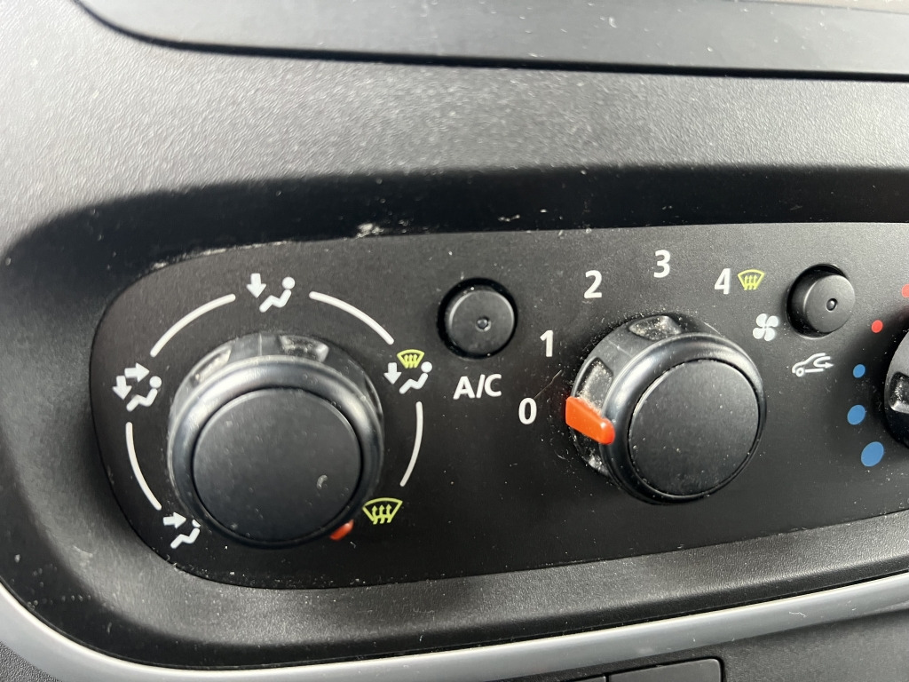 Opel Vivaro 1.6 CDTi L2H1 Klima NAVI Konvekta FK2510 - Refrigerated delivery van: picture 3 Opel Vivaro 1.6 CDTi L2H1 Klima NAVI Konvekta FK2510 - Refrigerated delivery van: picture 3