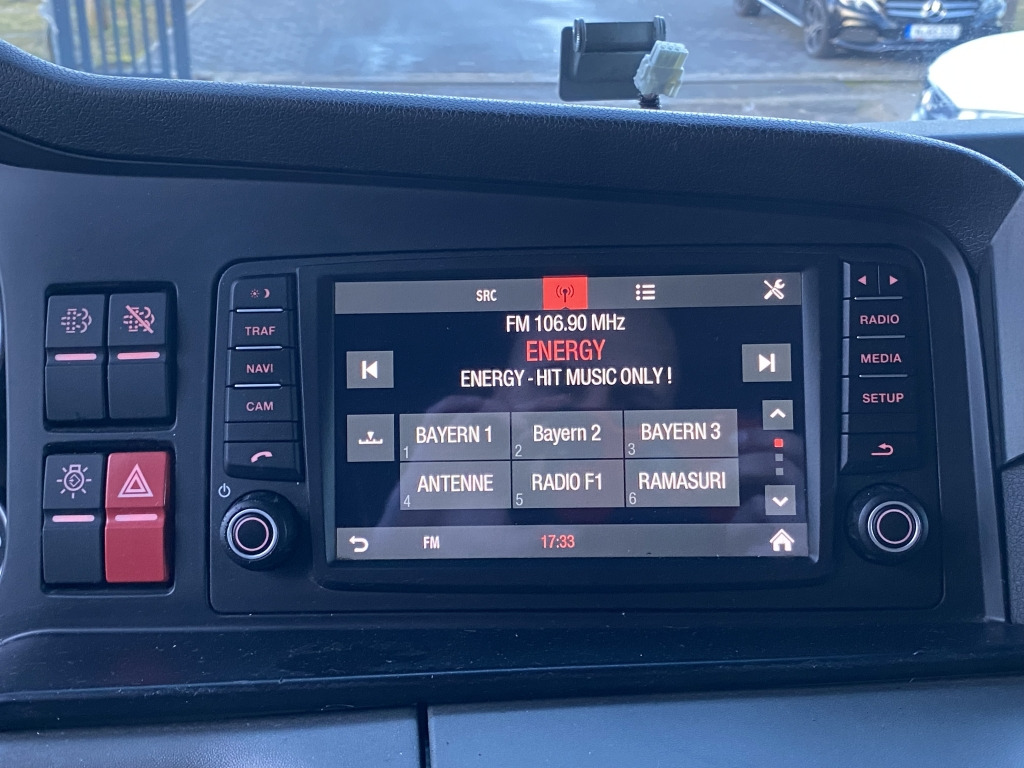 MAN TGX 18.500 ComfortShift Standklima ACC NAV ALCOA - Tractor truck: picture 2 MAN TGX 18.500 ComfortShift Standklima ACC NAV ALCOA - Tractor truck: picture 2