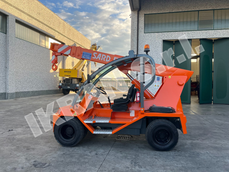 SARD E70 - Mini crane: picture 2 SARD E70 - Mini crane: picture 2