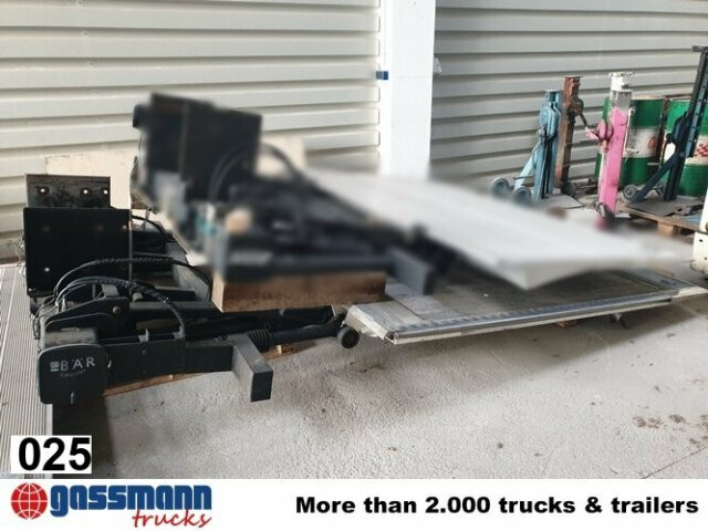 Baer Cargolift Ladebordwand 2t BÄR Typ BC2000S4 - Tail lift: picture 1 Baer Cargolift Ladebordwand 2t BÄR Typ BC2000S4 - Tail lift: picture 1