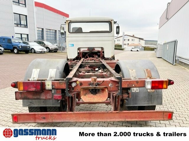 Crane truck Iveco 150-16 4x2: picture 11