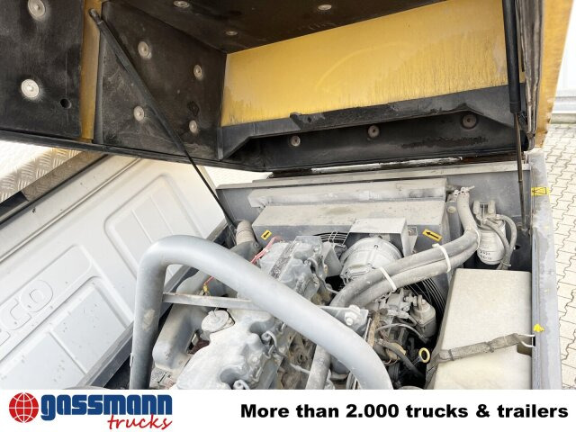 Iveco Trakker AD260T36 6x4, AMV Hubsteiger + - Tanker truck, Crane truck: picture 3 Iveco Trakker AD260T36 6x4, AMV Hubsteiger + - Tanker truck, Crane truck: picture 3