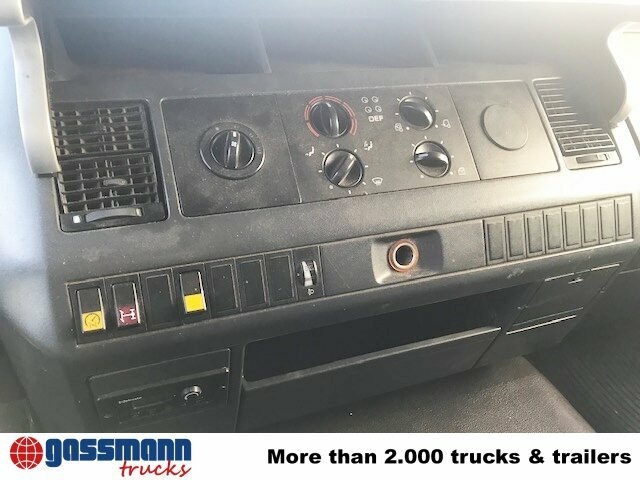 MAN LE 8.185 LC Doka 4x2 BB, 2x AHK - Dropside/ Flatbed truck: picture 5 MAN LE 8.185 LC Doka 4x2 BB, 2x AHK - Dropside/ Flatbed truck: picture 5