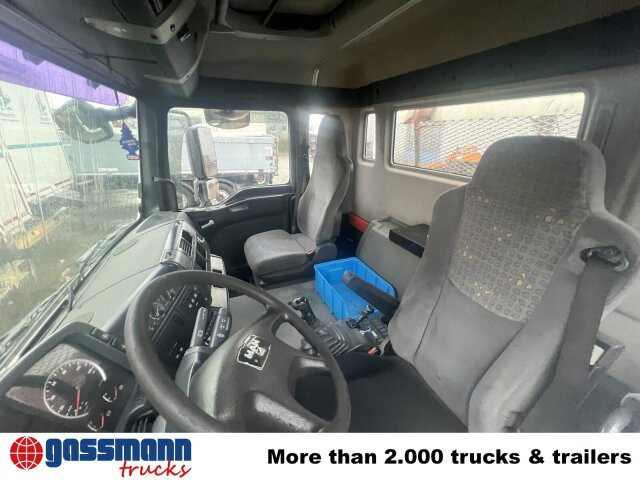 MAN TGA 26.360 6X2/4 BL, Vorlauf Lenk-Liftachse - Skip loader truck: picture 3 MAN TGA 26.360 6X2/4 BL, Vorlauf Lenk-Liftachse - Skip loader truck: picture 3