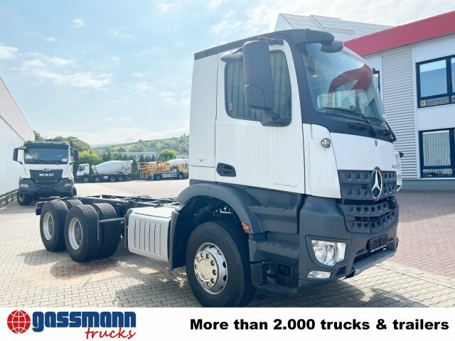 Cab chassis truck Mercedes-Benz Arocs 2642 K 6x4, Retarder, Motorabtrieb: picture 9