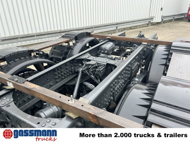 Mercedes-Benz Arocs 3340/46 A 6x6, Grounder - Tipper: picture 4 Mercedes-Benz Arocs 3340/46 A 6x6, Grounder - Tipper: picture 4