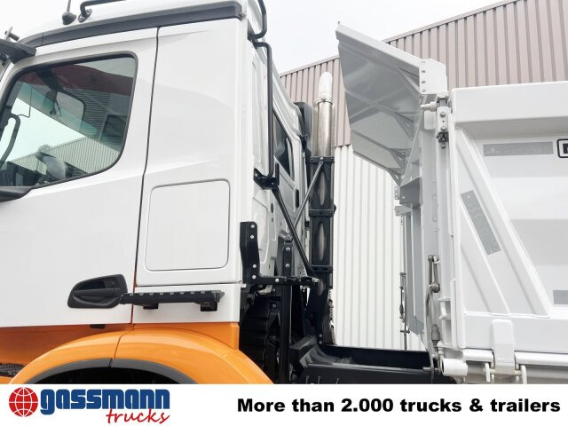 New Tipper Mercedes-Benz Arocs 3351 AK 6x6, Grounder: picture 13