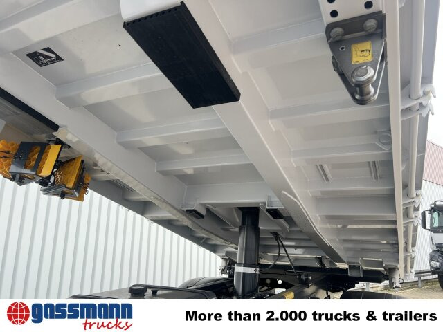 New Tipper Mercedes-Benz Arocs 3351 AK 6x6, Grounder: picture 15