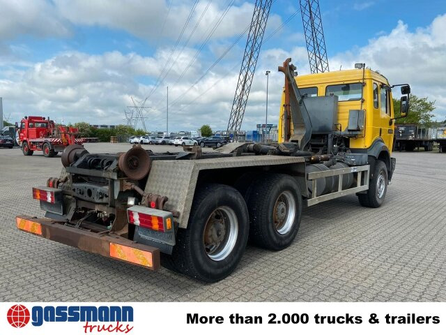 Mercedes-Benz SK II 2631 6x4, Winterdienstausstattung - Hook lift truck: picture 2 Mercedes-Benz SK II 2631 6x4, Winterdienstausstattung - Hook lift truck: picture 2