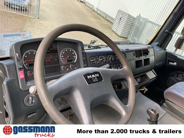 MAN TGA 26.480 6x6 BB, Kipphydraulik - Tractor truck: picture 3 MAN TGA 26.480 6x6 BB, Kipphydraulik - Tractor truck: picture 3