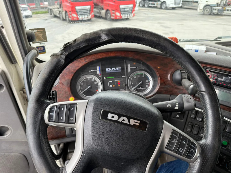 DAF XF 510 Ginaf 8x4*4 - Tipper - Euro 6 - Steering axle - Steel front suspension - Tipper: picture 4 DAF XF 510 Ginaf 8x4*4 - Tipper - Euro 6 - Steering axle - Steel front suspension - Tipper: picture 4